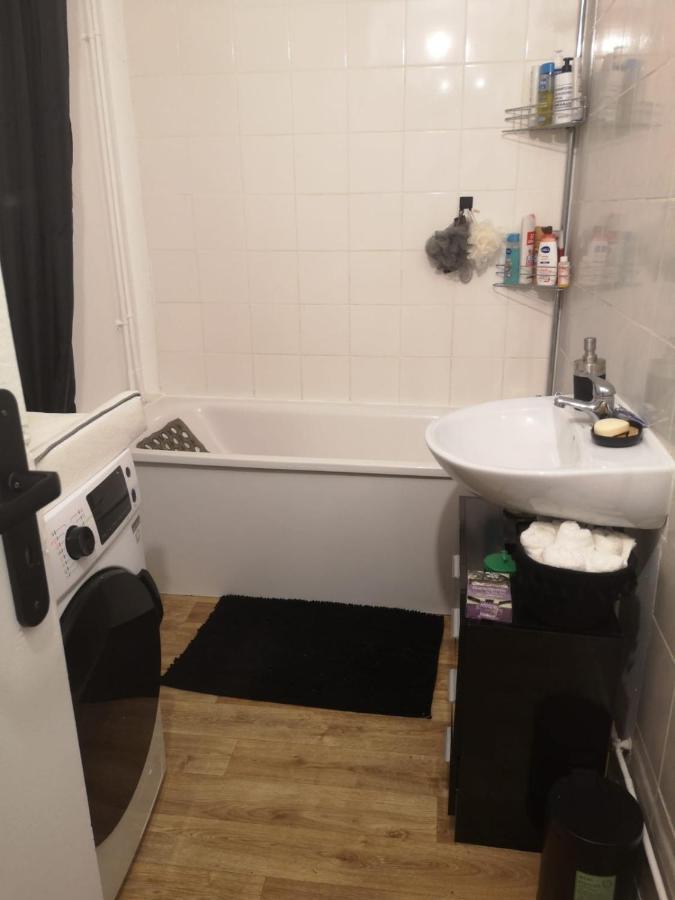 Proche Aeroport Beauvais-tille Apartment *